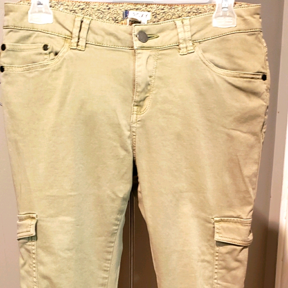Roxy pants